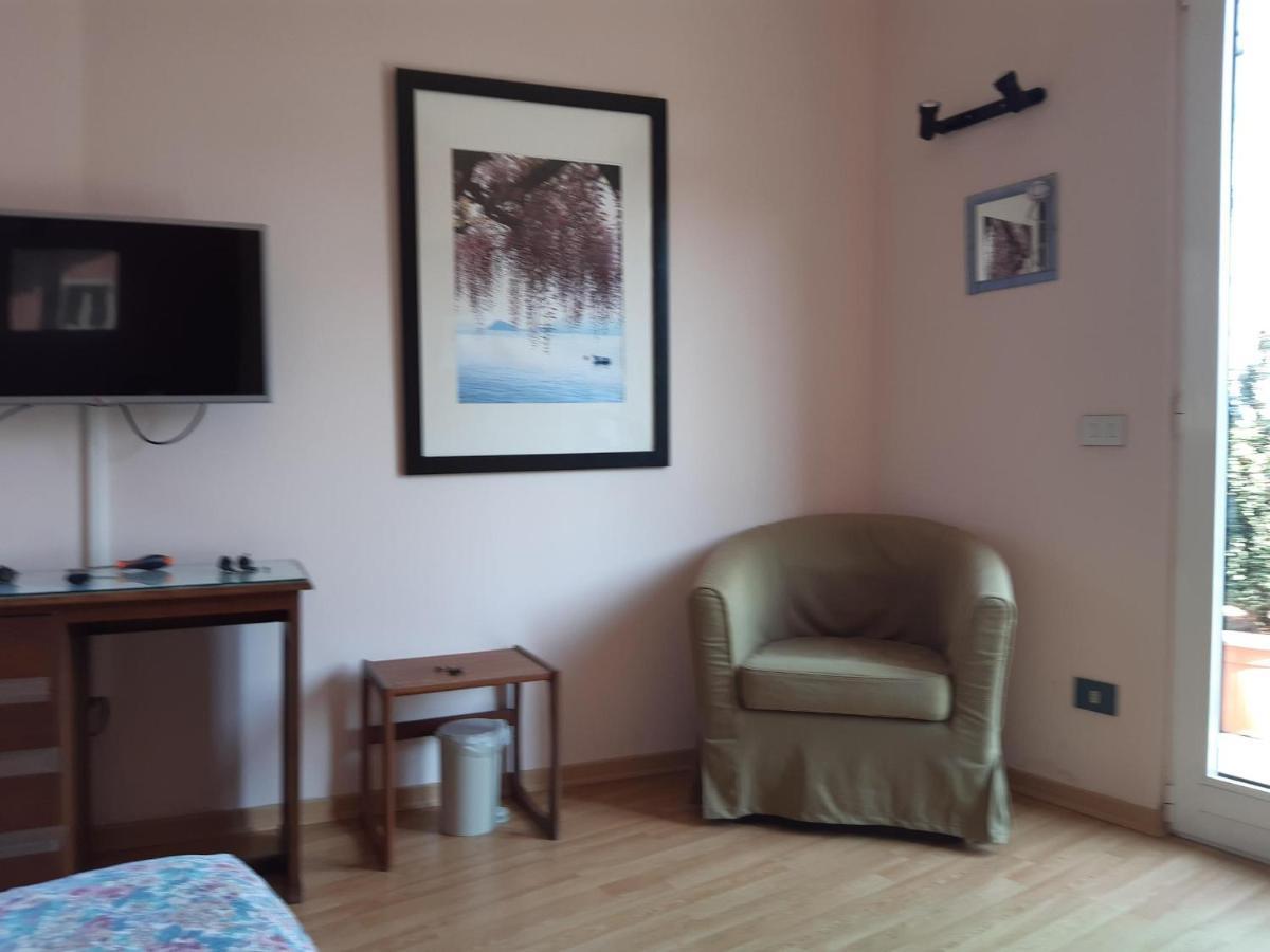 Balcone Fiorito Bed & Breakfast Menaggio Exterior photo