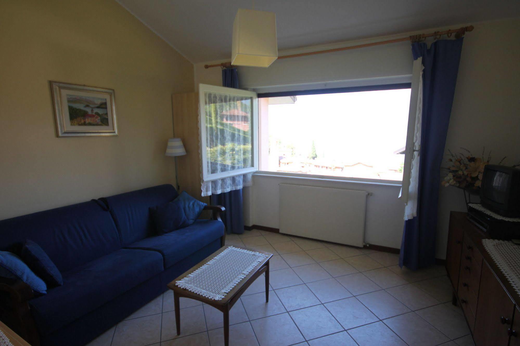 Balcone Fiorito Bed & Breakfast Menaggio Exterior photo